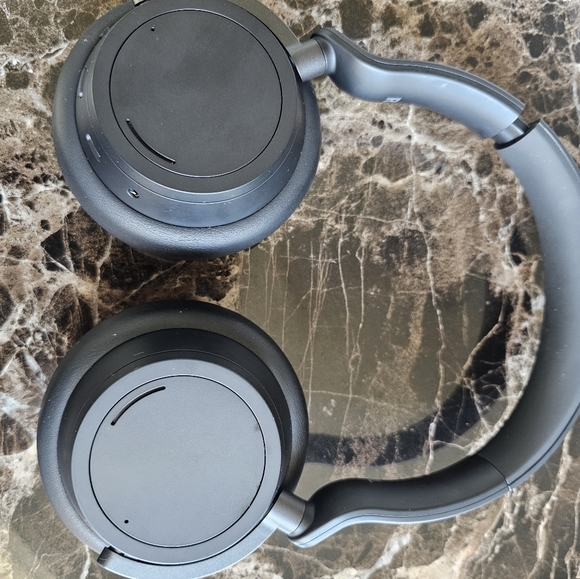 Microsoft Headphones 2 - Picture 10 of 11